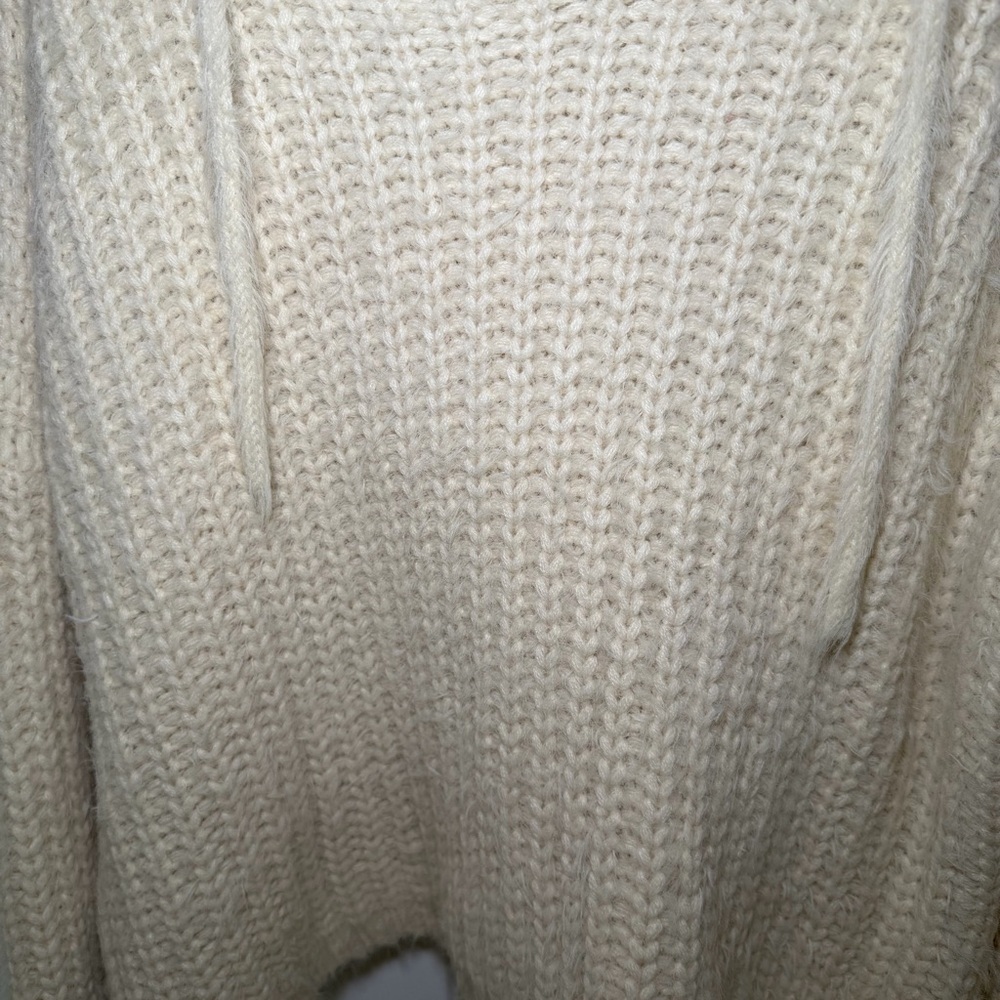 POL Cream Knit Chunky Sweater with Hood - Picture 3 of 7
